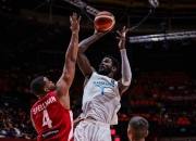 开云体育官方网站-精气神：球队比赛中敢于冲刺的精神赢得赞誉的简单介绍