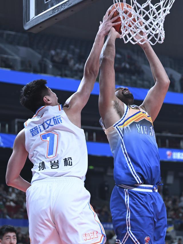 福建队队员配合默契,赢得关键战役的简单介绍 福建队队员配合默契,赢得关键战役的简单介绍