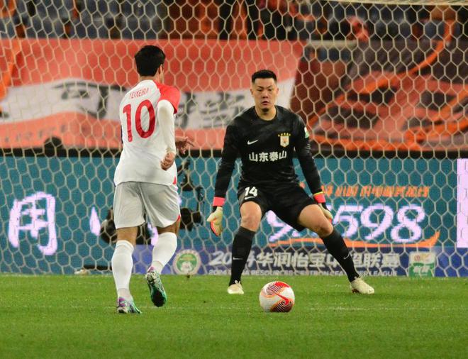 山东鲁能遭遇不幸失利,主帅大声疾呼要调整状态 山东鲁能遭遇不幸失利,主帅大声疾呼要调整状态