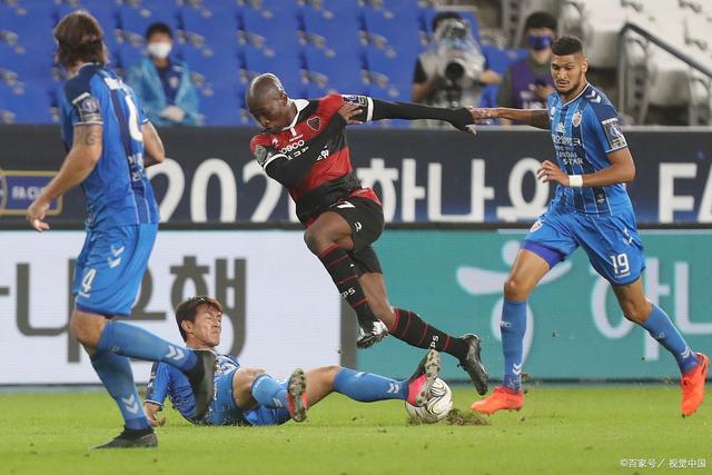 关于伯恩利主场被斯托克城逼平,难保不败的信息 关于伯恩利主场被斯托克城逼平,难保不败的信息