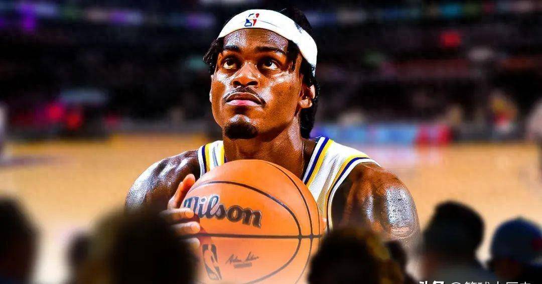 韦罗纳球员集体训练,备战下赛季挑战的简单介绍 韦罗纳球员集体训练,备战下赛季挑战的简单介绍