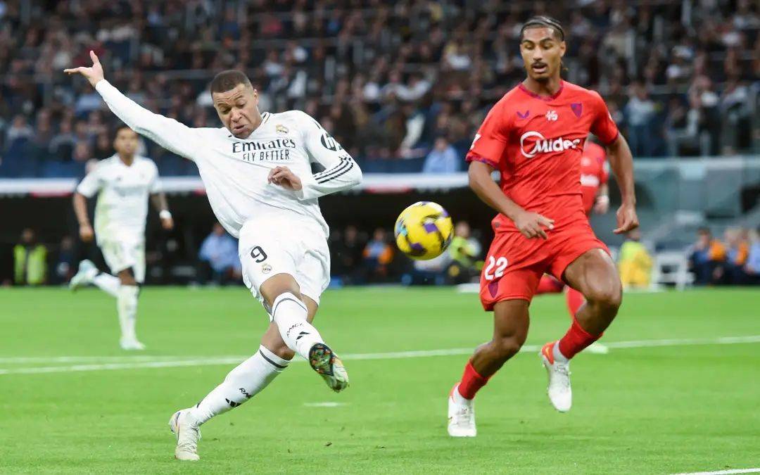 关于格拉纳达主教练恭维球队进攻火力，战平巴伦西亚的信息