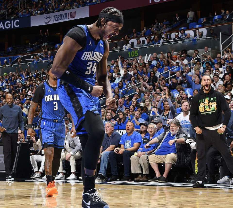 猛龙:绝杀凯尔特人,成功晋级总决赛的简单介绍 猛龙:绝杀凯尔特人,成功晋级总决赛的简单介绍