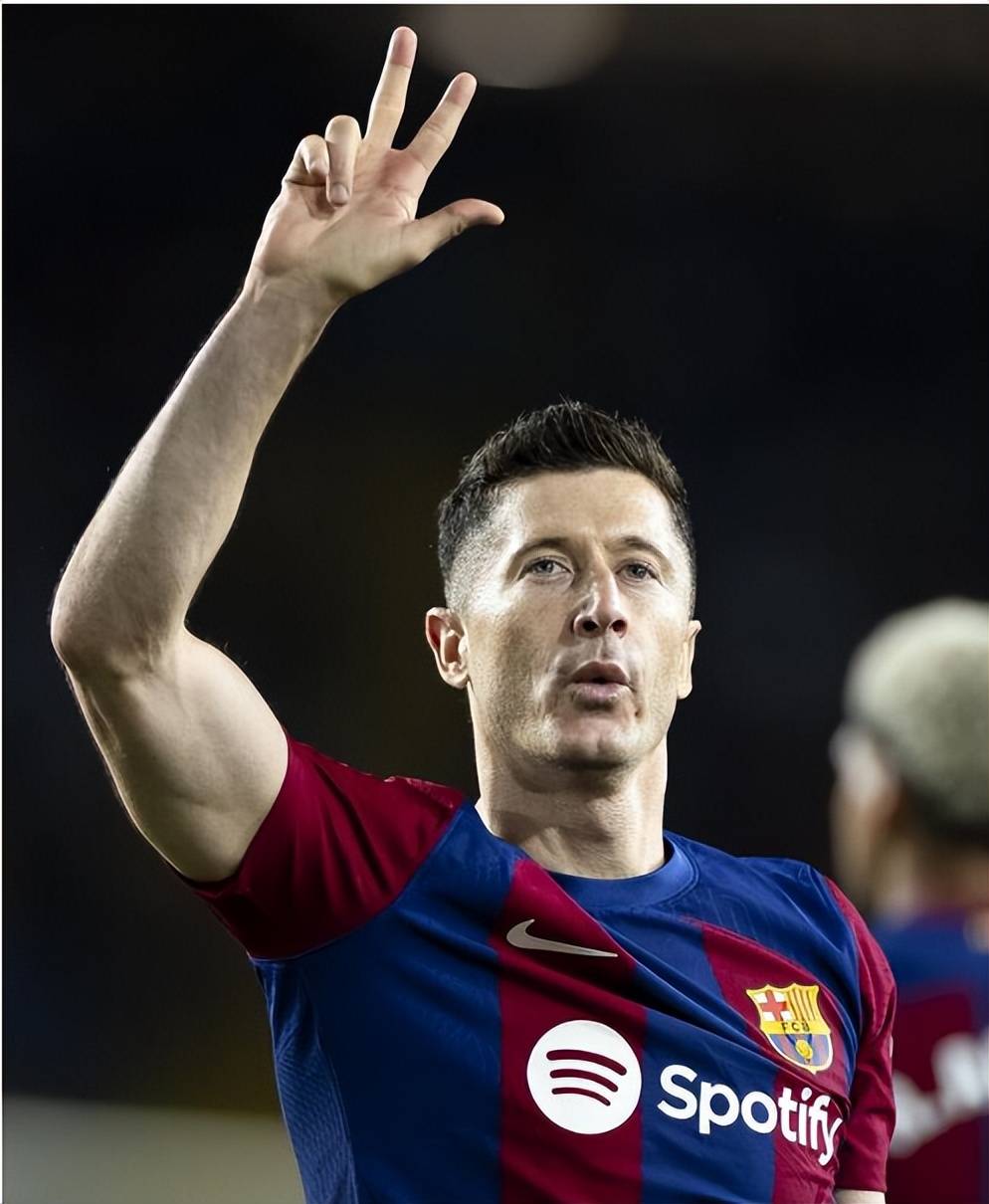 包含切尔西继续发力,稳居英超前列的词条 包含切尔西继续发力,稳居英超前列的词条