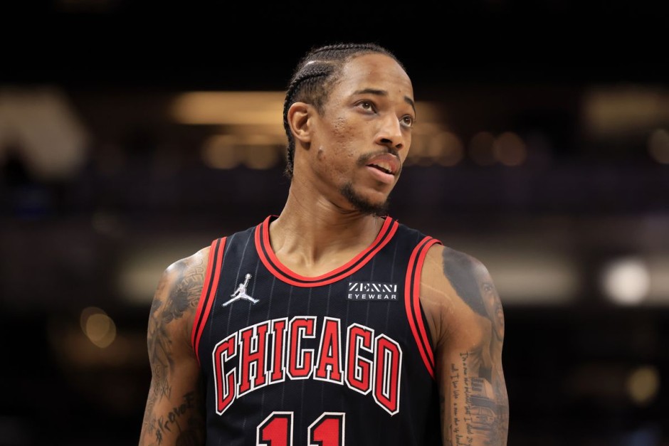 包含公牛队联盟新人能力榜第一,为球队赢得关键胜利的词条 包含公牛队联盟新人能力榜第一,为球队赢得关键胜利的词条