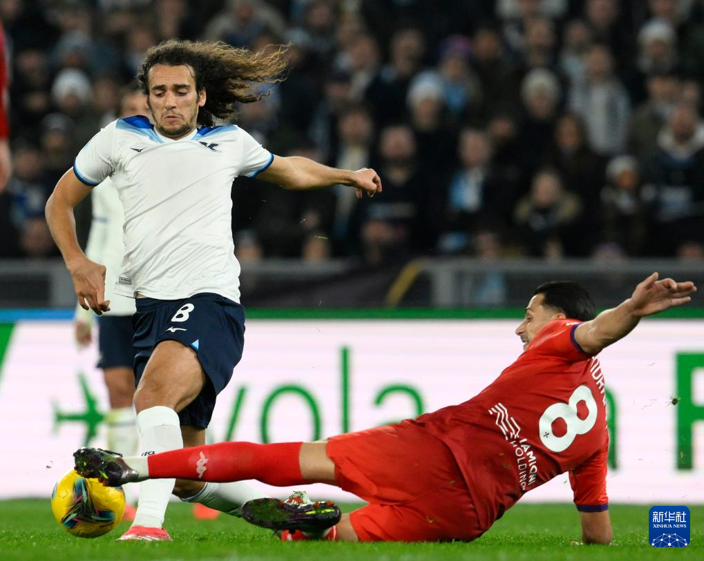 关于佛罗伦萨队员：在意甲联赛上演精彩表演的信息