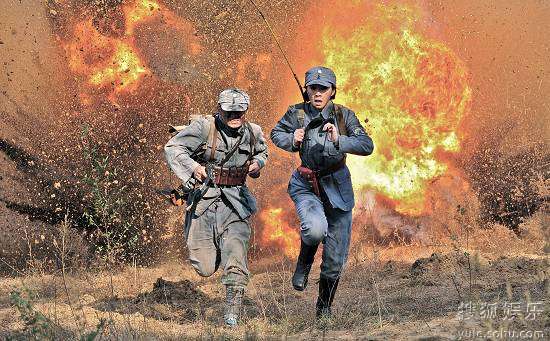 激战场面双方恶斗不惧困难