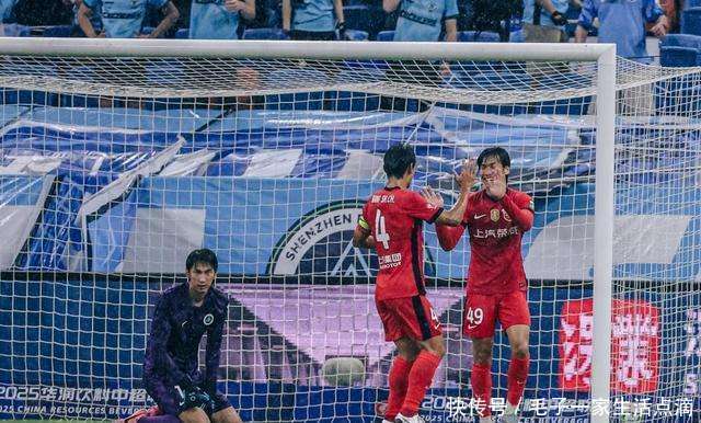 拼劲十足!重庆力帆主场逼平国安,中超竞争日益激烈的简单介绍 拼劲十足!重庆力帆主场逼平国安,中超竞争日益激烈的简单介绍
