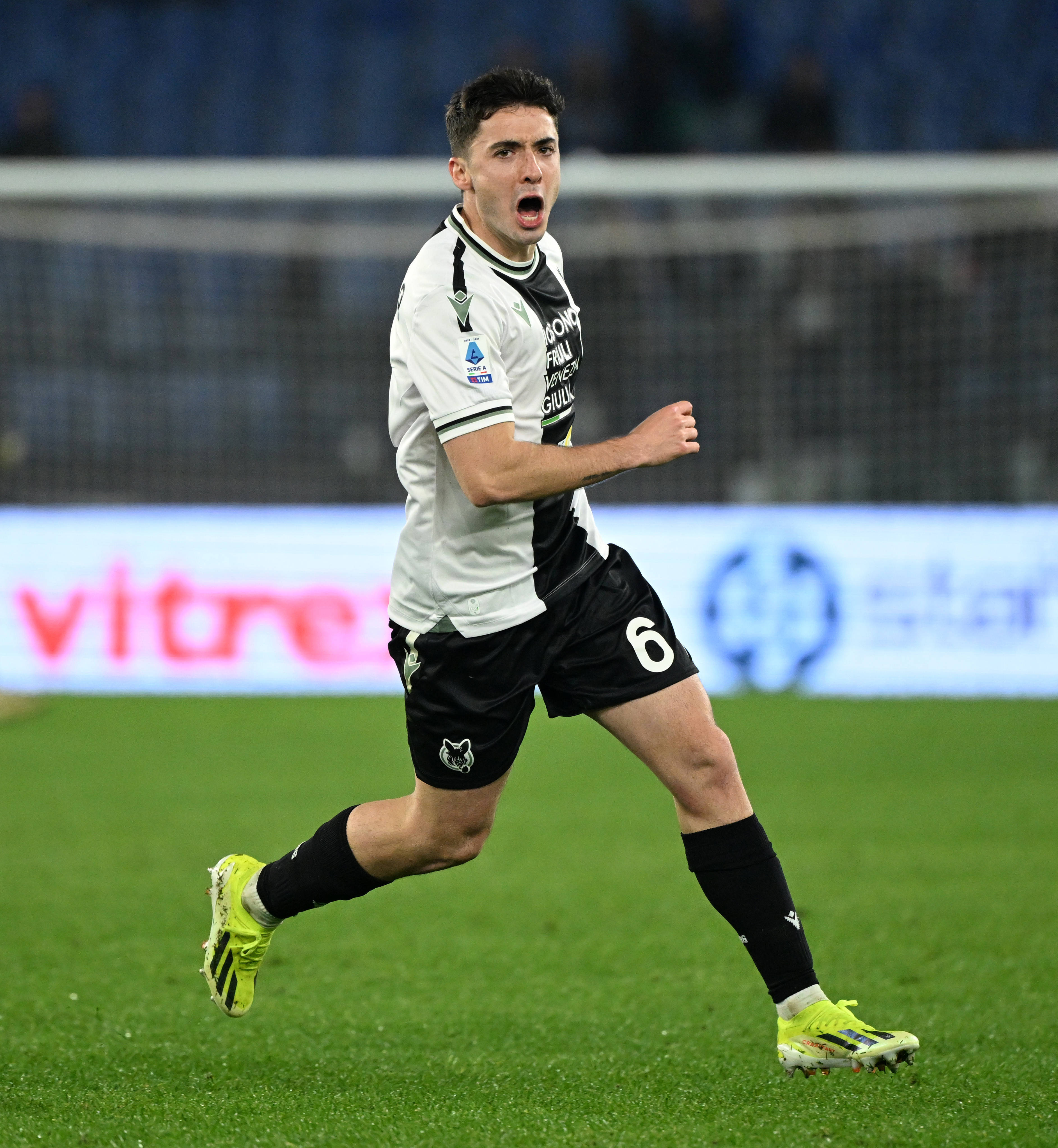 乌迪内斯主场大胜，提升排名优势的简单介绍