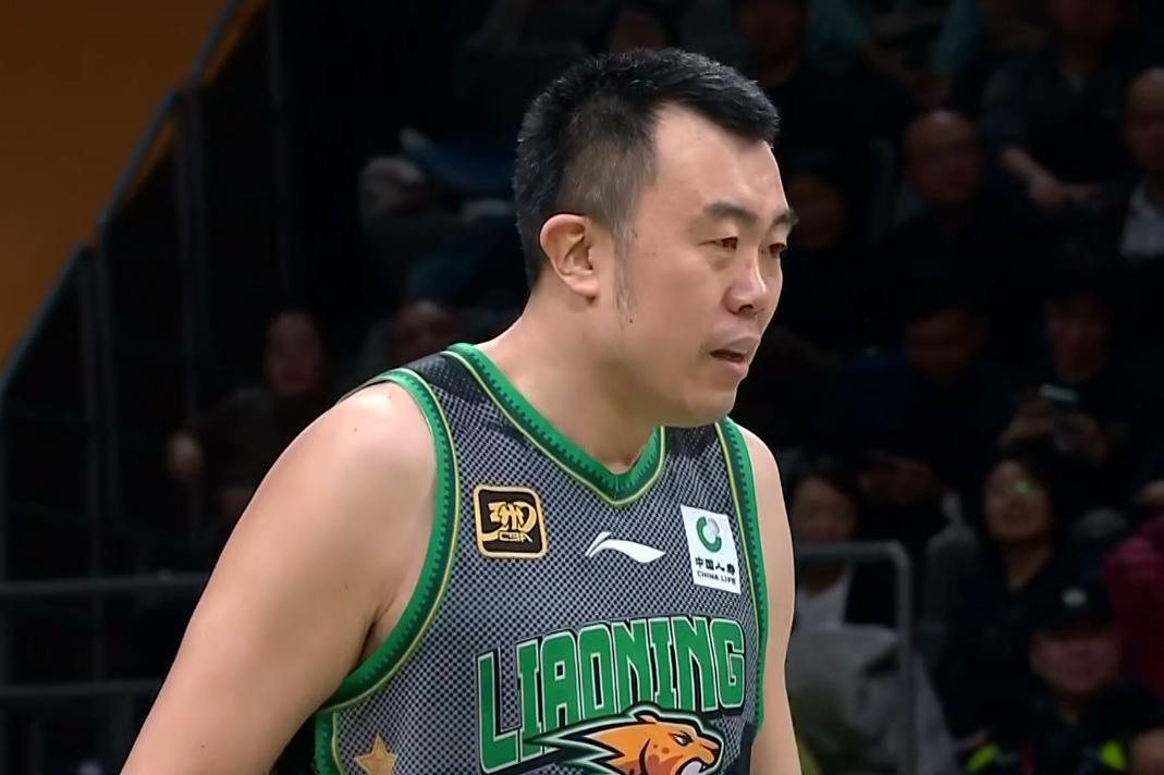 广东男篮大胜辽宁队,晋级总决赛争夺冠军 广东男篮大胜辽宁队,晋级总决赛争夺冠军