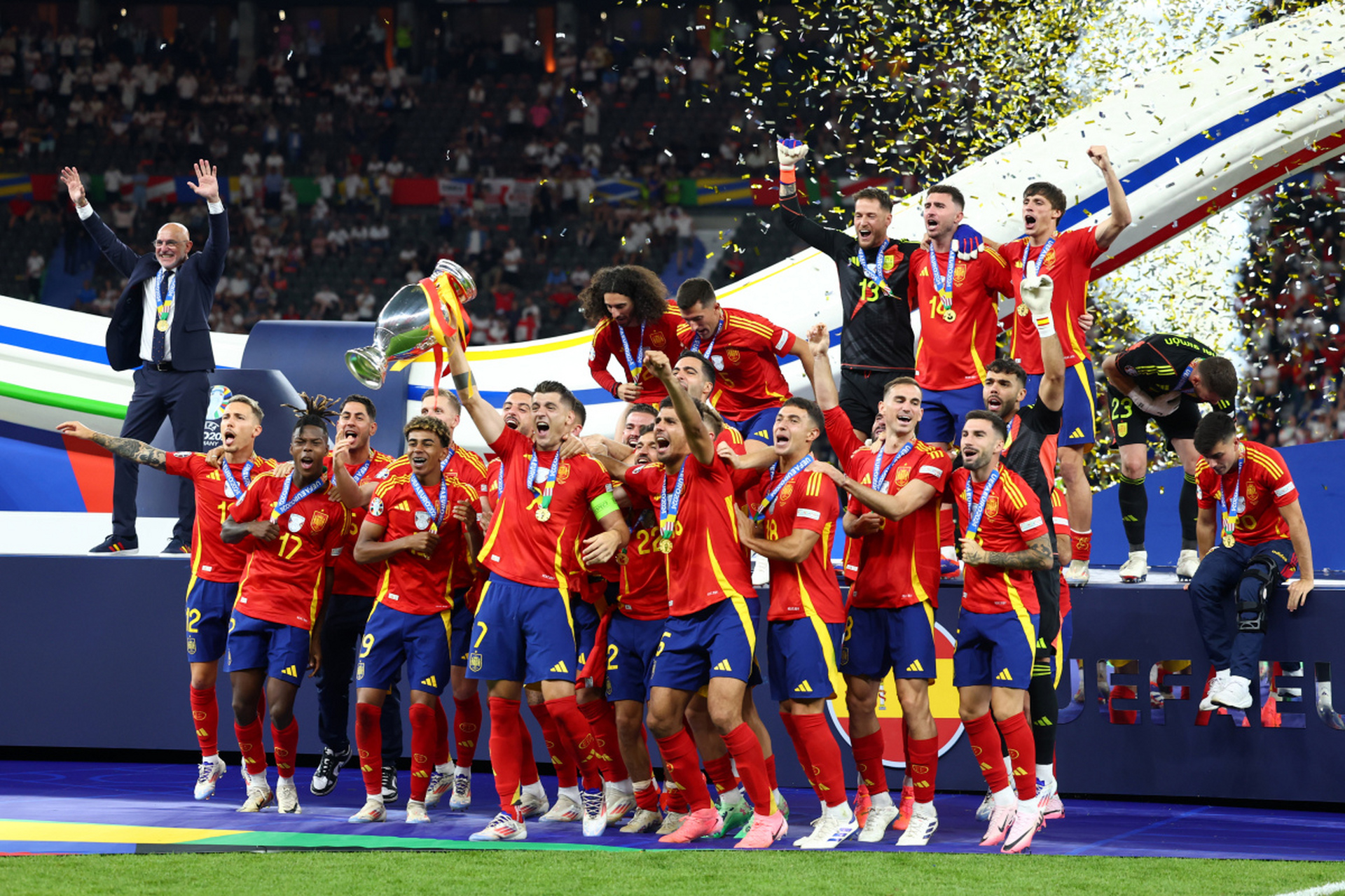 欧洲杯资格赛猛虎出场赛场惊艳 欧洲杯资格赛猛虎出场赛场惊艳