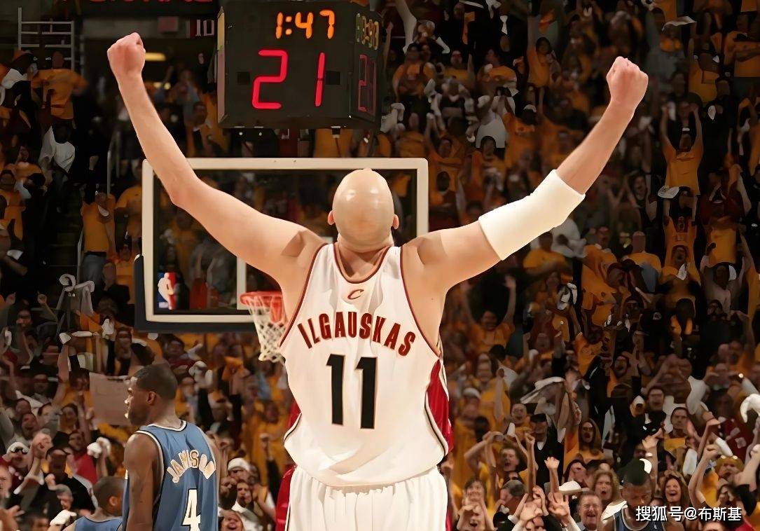 骑士队突破困境,詹姆斯领衔壮举 骑士队突破困境,詹姆斯领衔壮举