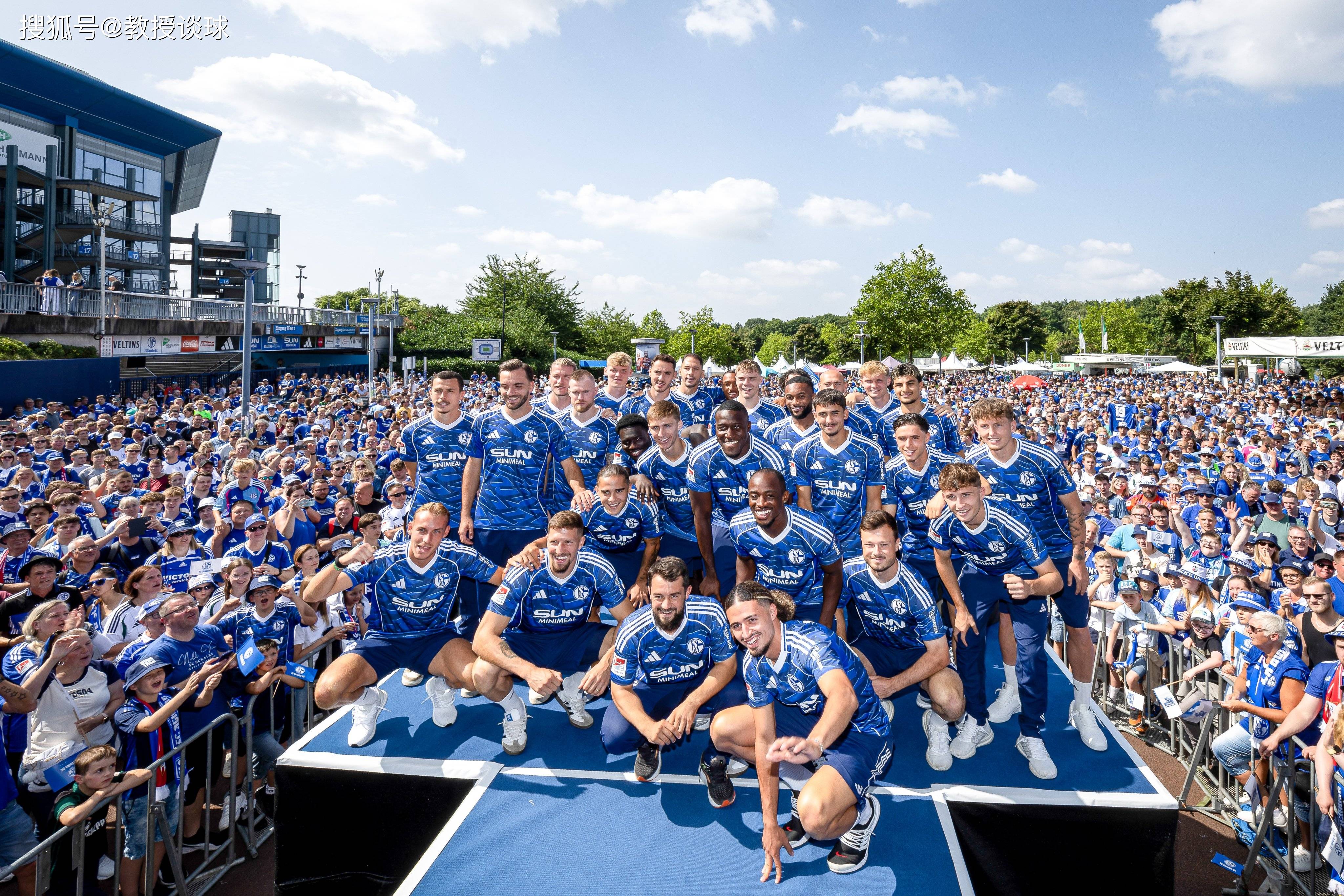 沙尔克主场失利,战绩下滑不容乐观的简单介绍 沙尔克主场失利,战绩下滑不容乐观的简单介绍