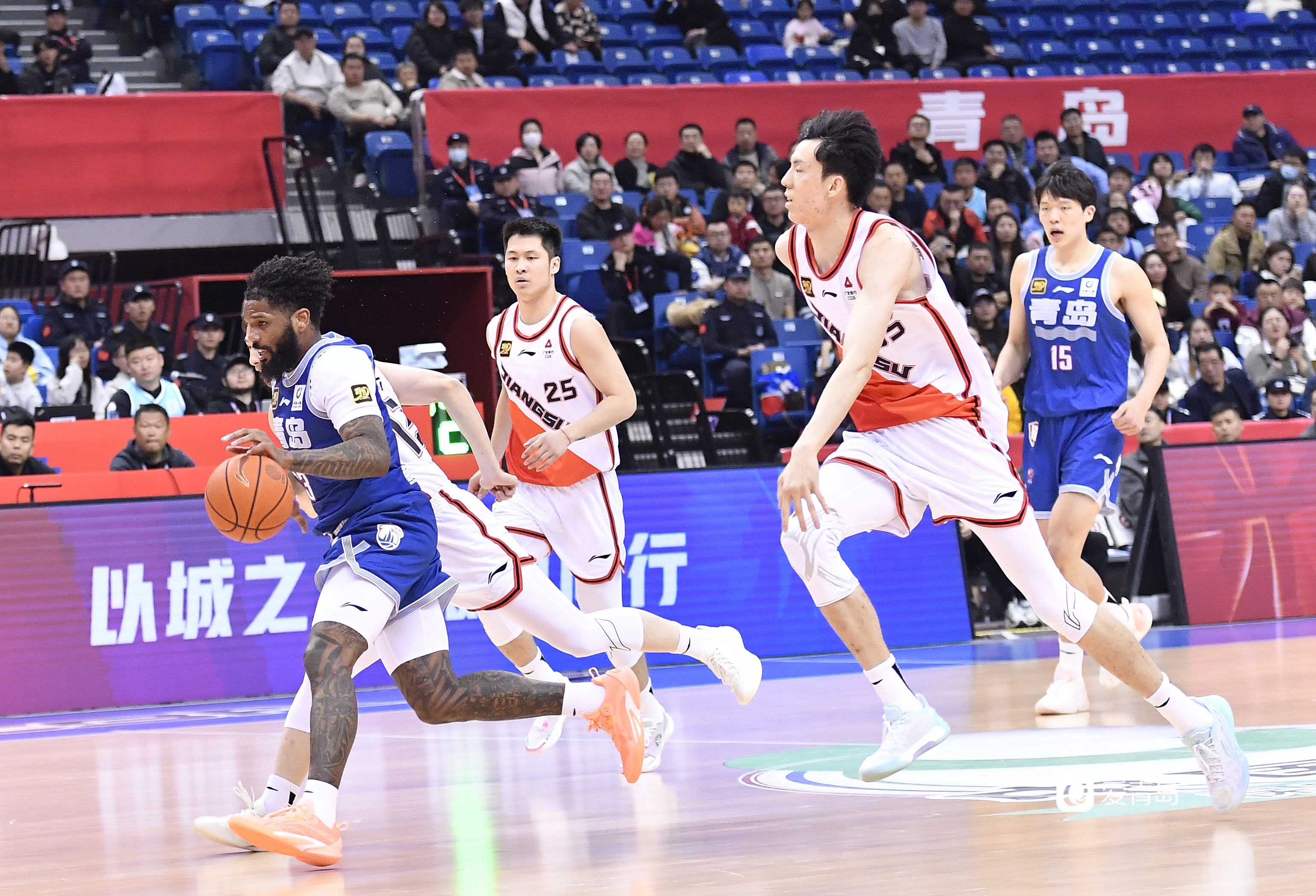 包含江苏男篮力克四川男篮,取得赛季首次胜利的词条 包含江苏男篮力克四川男篮,取得赛季首次胜利的词条