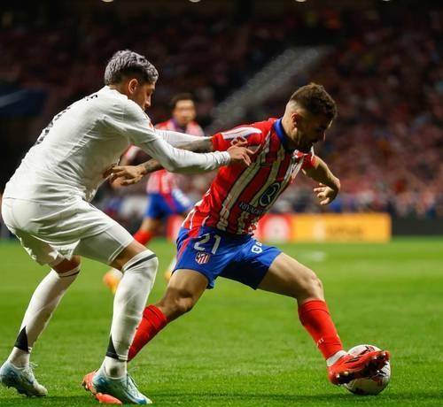 皇马守门员神勇出击,关键时刻扑出点球!的简单介绍 皇马守门员神勇出击,关键时刻扑出点球!的简单介绍