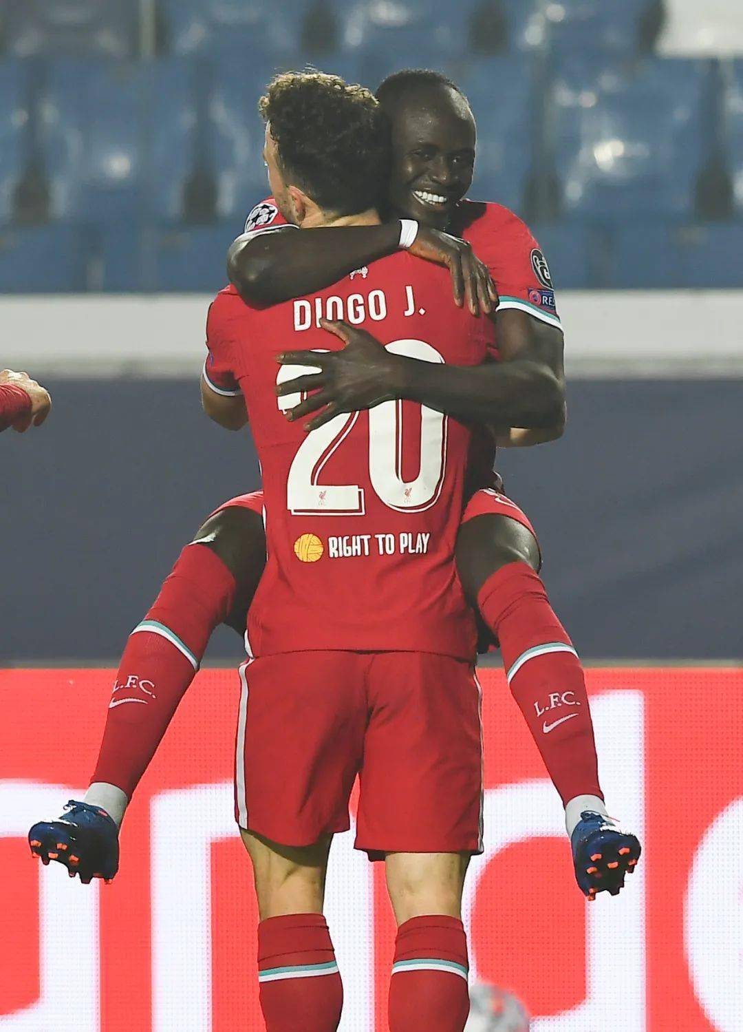 包含加拿大男篮完胜南韩男篮,巴恩斯完成帽子戏法的词条 包含加拿大男篮完胜南韩男篮,巴恩斯完成帽子戏法的词条