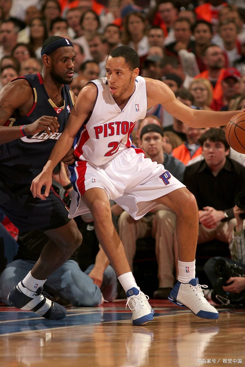 魔术横扫鹈鹕,福克斯惊艳四座 魔术横扫鹈鹕,福克斯惊艳四座