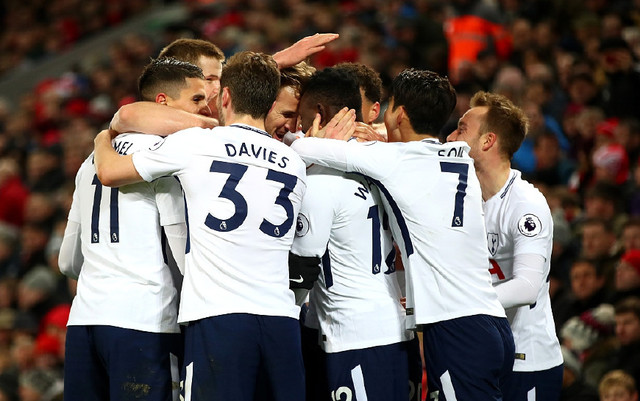 乌克兰逆转利物浦,皮克统治全场 乌克兰逆转利物浦,皮克统治全场